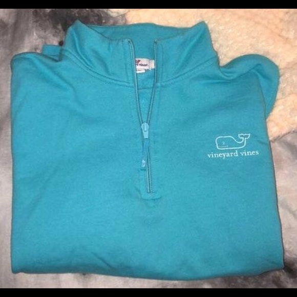 Blue Vineyard vines half zip - Picture 1 of 3